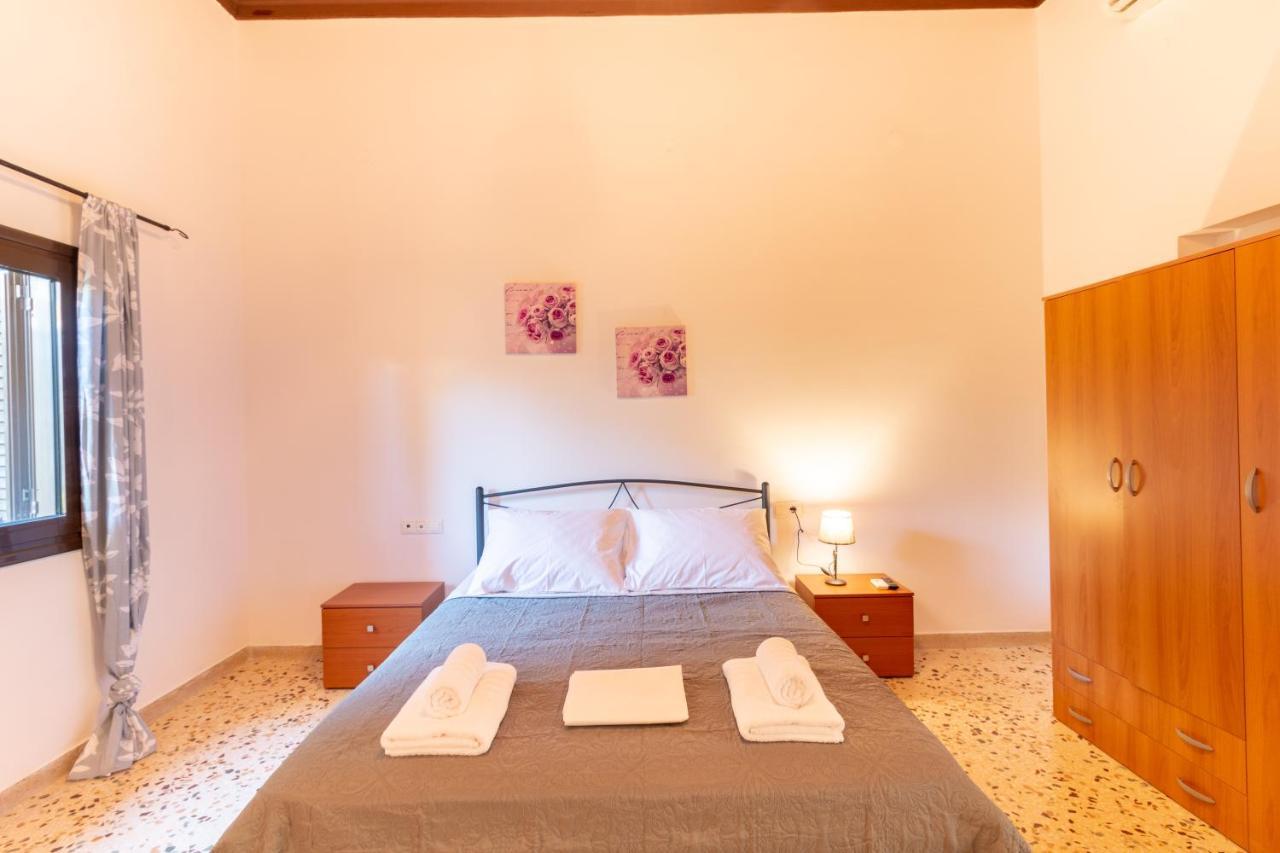Kathy'S Apartments Rhodes City Ngoại thất bức ảnh